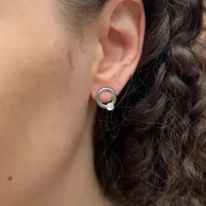 brinco-dolce-vita-em-aco-com-zirconia